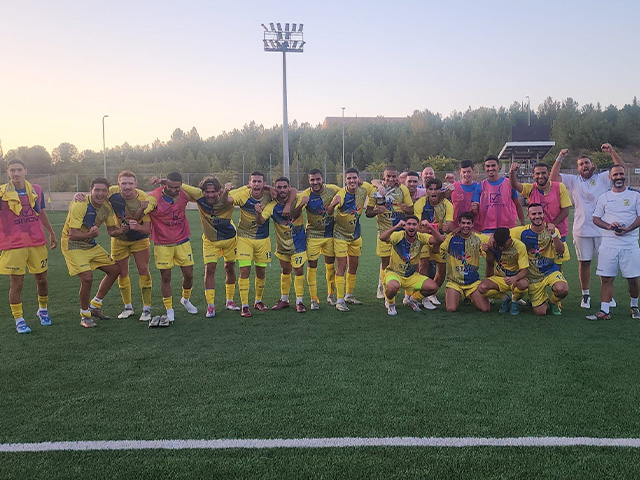 שחקני אשדוד לאחר הניצחון על מודיעין (צוות מדיה - מכבי עירוני אשדוד)